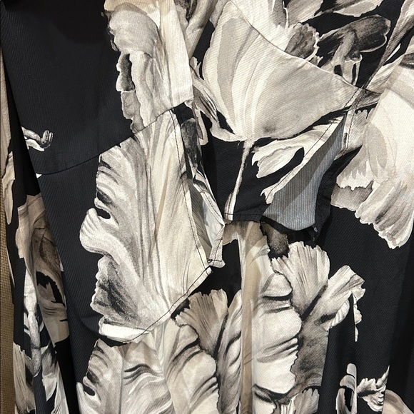 Floral Black and White Dress - Picture 8 of 10